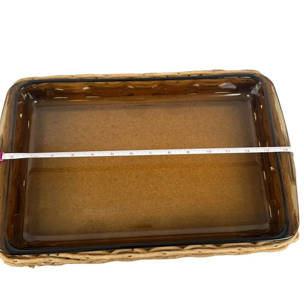 Pyrex vintage amber